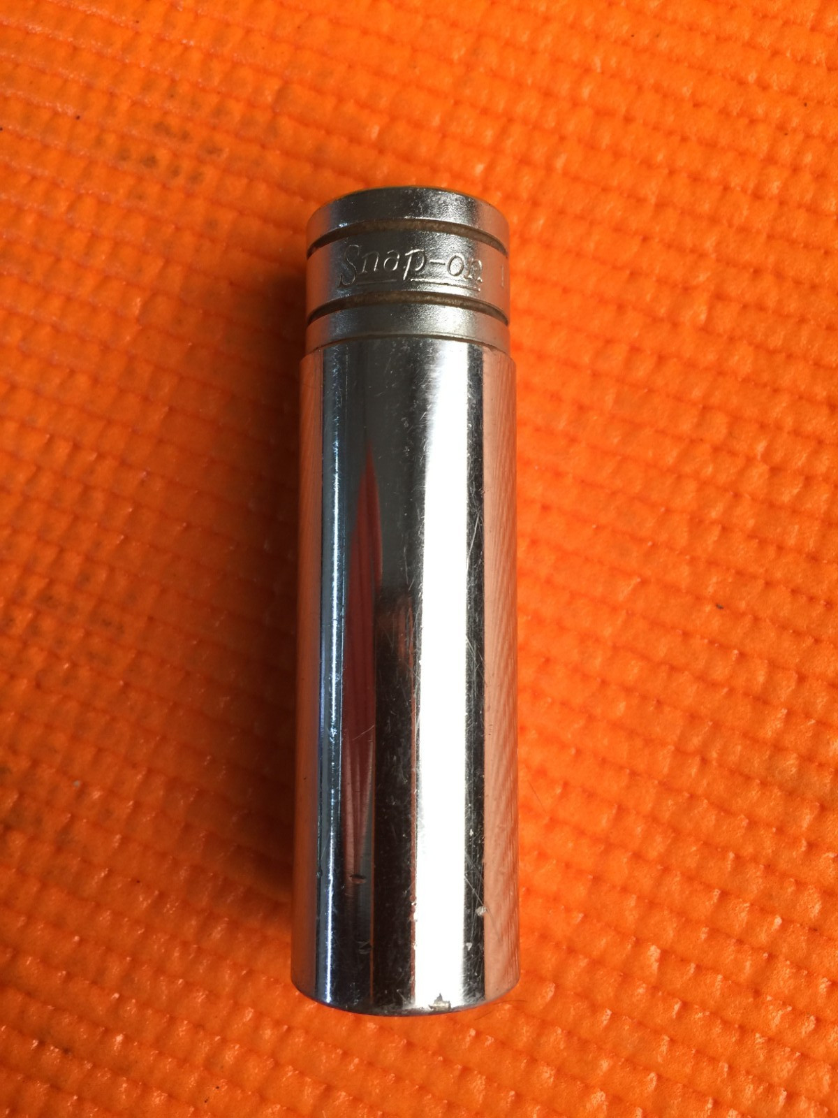 Snap-on Tools 11/16″ TS221 Deep Socket 1/2″ Drive SAE 6 Point Chrome USA