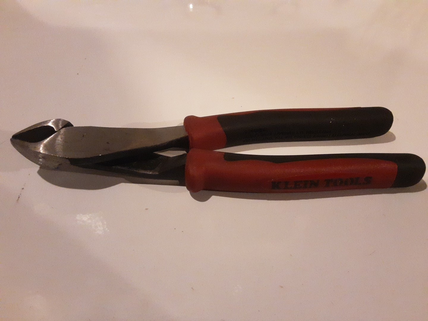 Klein 8 Inch Angle Head Diagonal Cutter Pliers