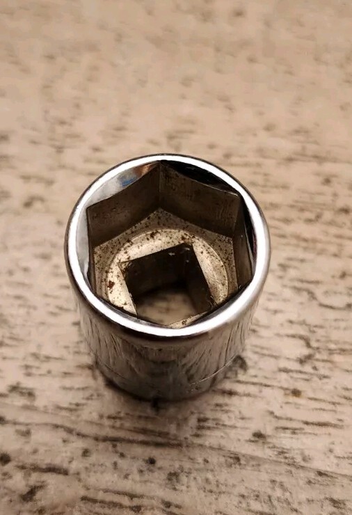 Craftsman USA 13mm Socket 6 Point 1/4″ Drive EE 43514