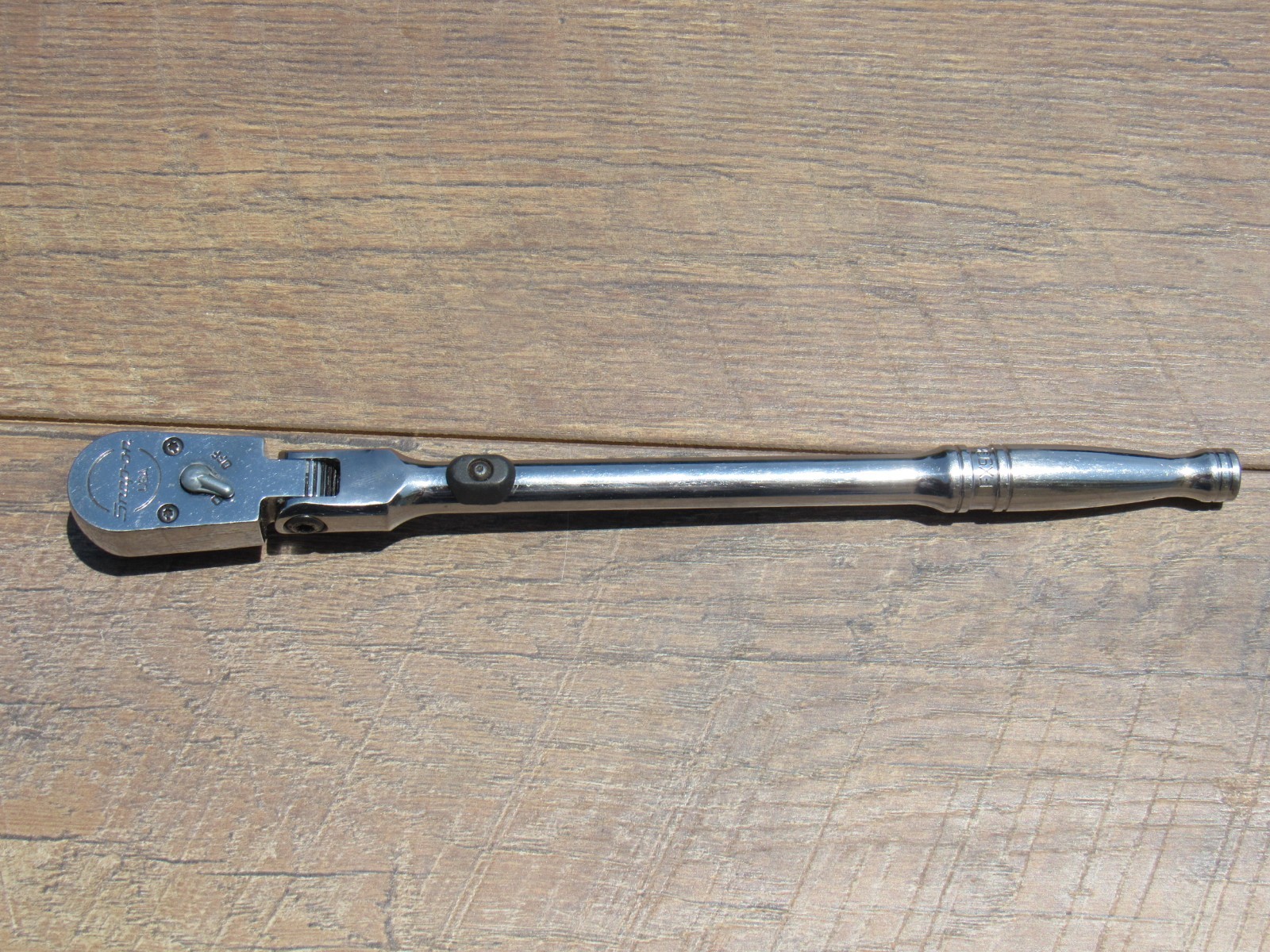 SNAP ON 3/8″ DRIVE FX936A LONG HANDLE LOCKING FLEX HEAD RATCHET NEW LOGO 11.5″