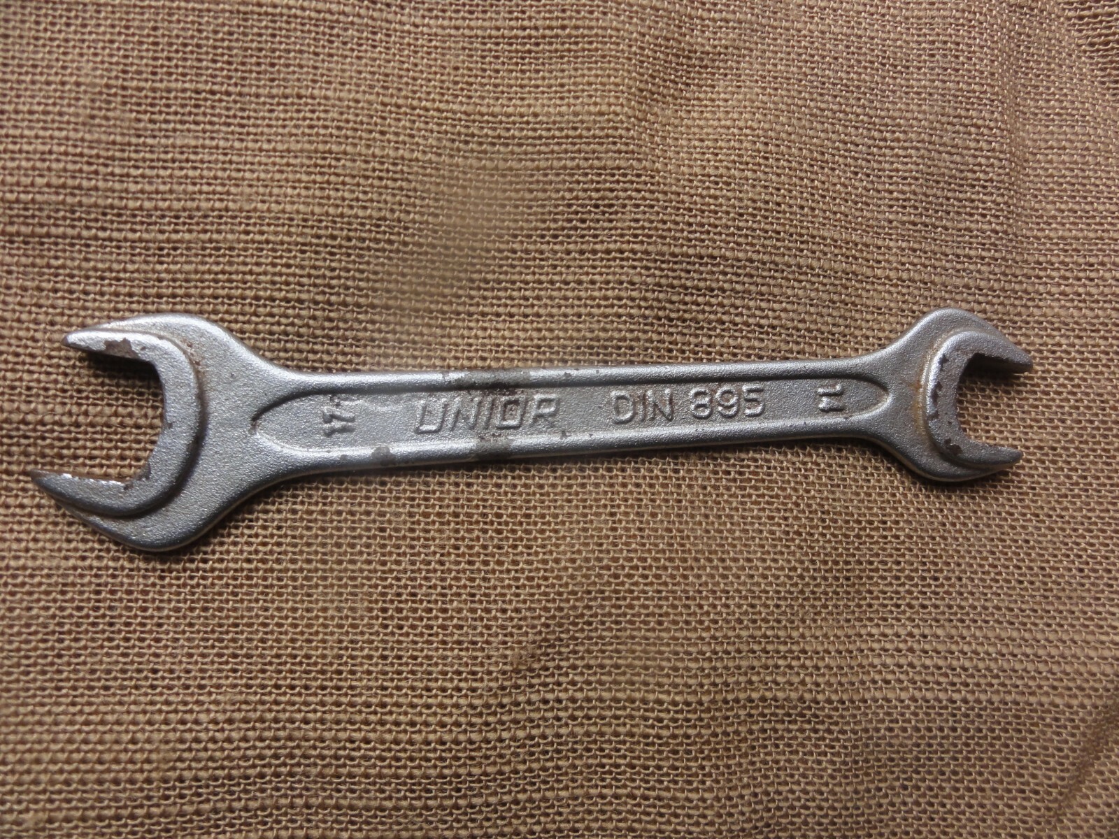 OLD WRENCH unior 14-17 – Mercedes Benz 1980s /1990s