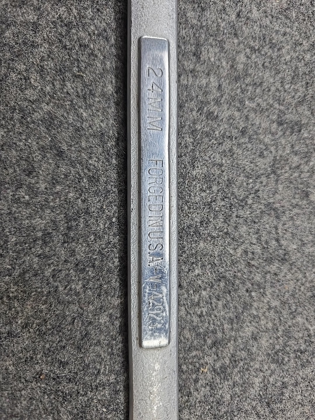 Crafstman Metric 24 MM -V- Style Wrench 42923 Made In The USA