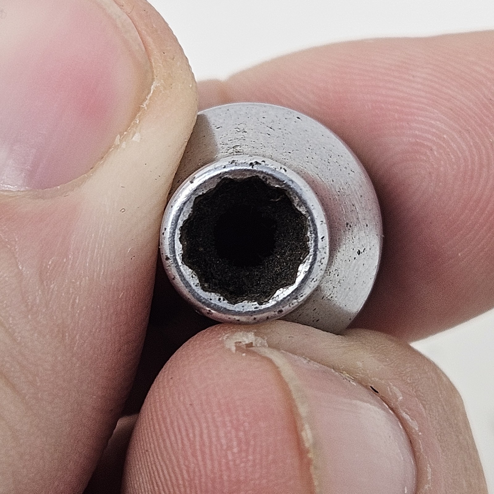 VTG Snap-On Socket 1/4″ FV081 3/8» Drive Shallow 12 Pt 1/4in