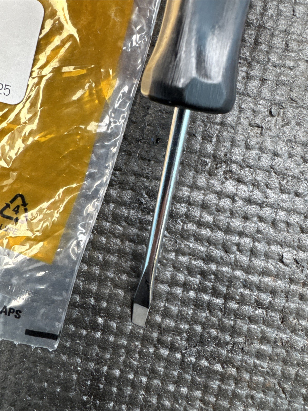 Caterpillar Tools Cat USA By Snapon 6v-9124 Slotted Pocket Screwdriver 2” Blade