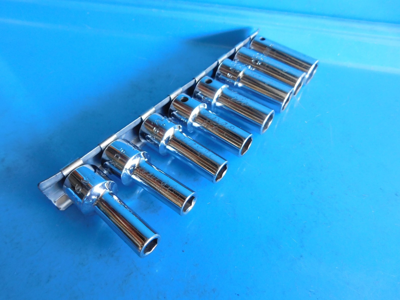 USED,MAC TOOLS » 6MM THRU 13MM » SEMI DEEP (INTERMEDIATE) 3/8 IN. DR. SOCKETS