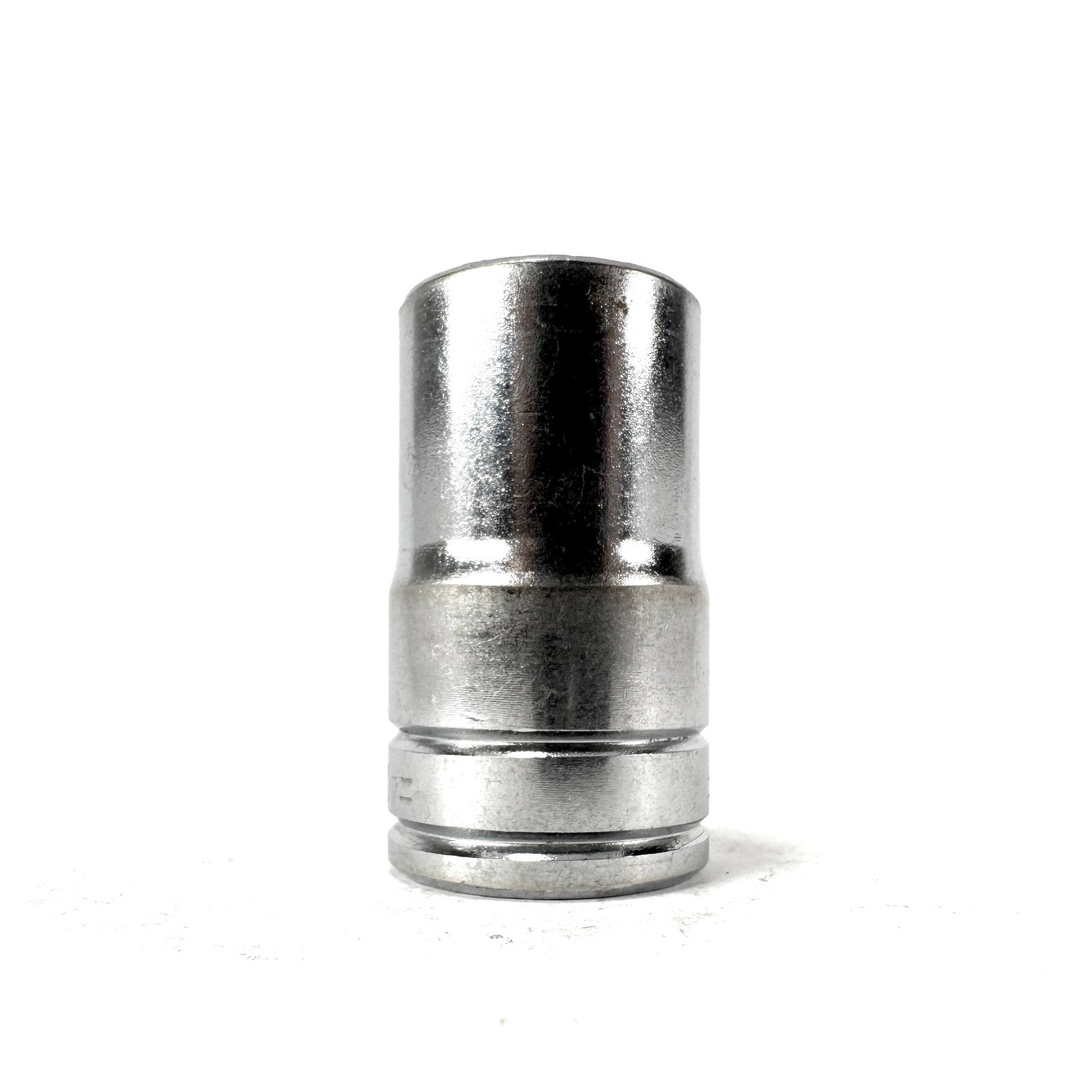 Vintage Blackhawk USA 40118 9/16″ 1/2-Drive 12-Point Shallow Socket