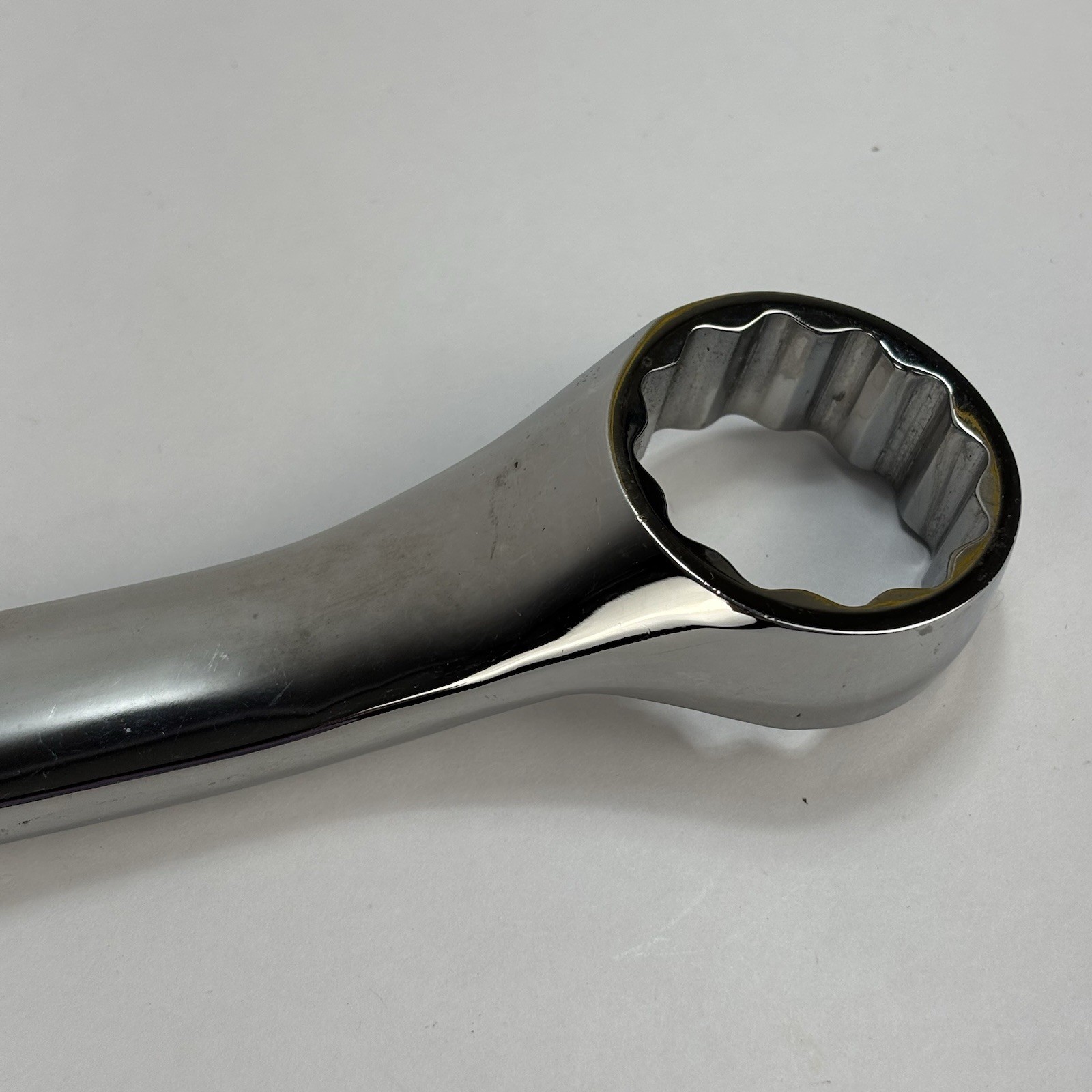 Snap On Tools XB4042A 1-1/4″ X 1-5/16″ 12 Point SAE 10* Offset Box End Wrench