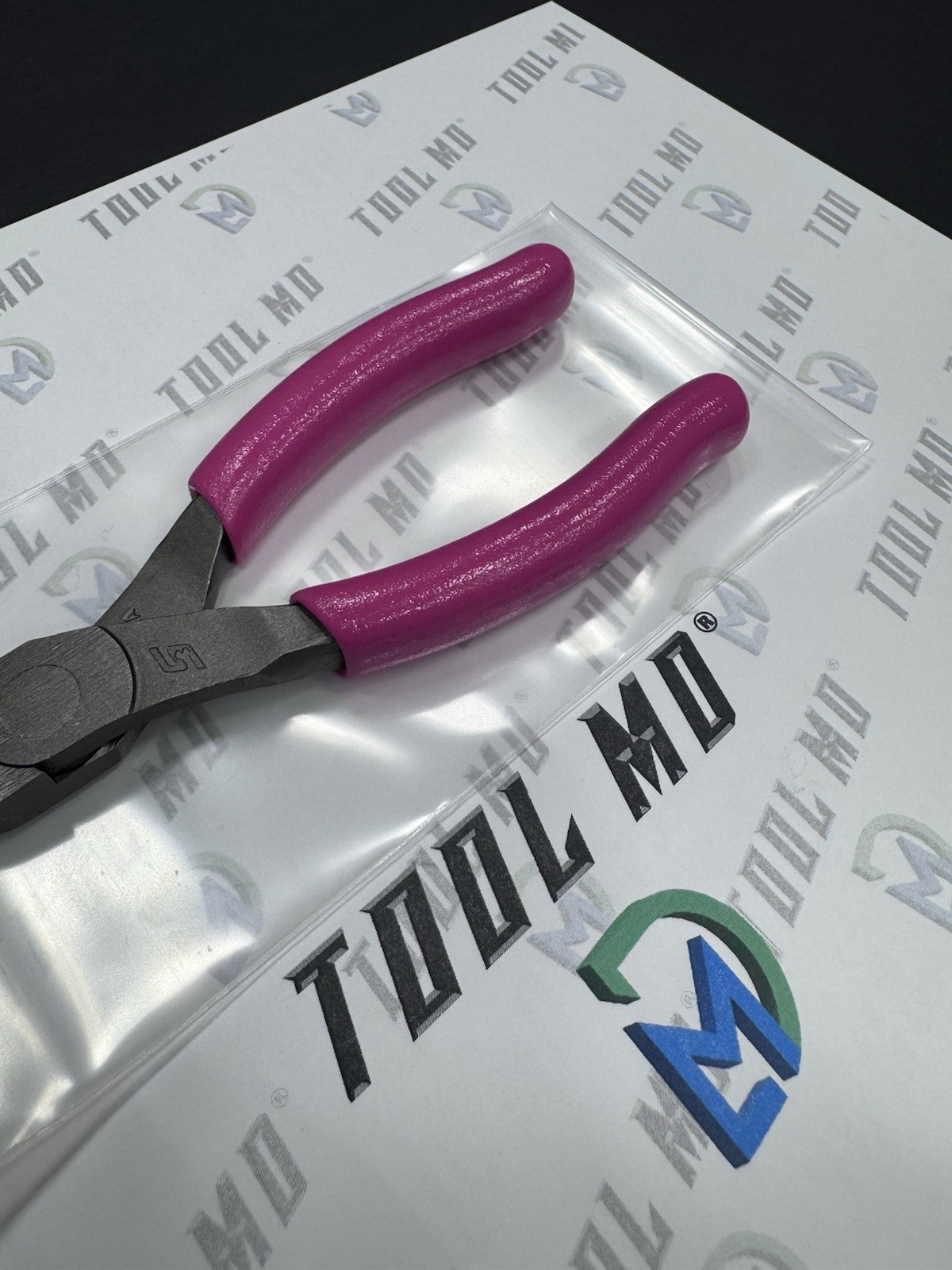 Snap-on Tools USA NEW ELECTRIC PINK 5″ Talon Grip Diagonal Cutter Pliers 85ACFEP