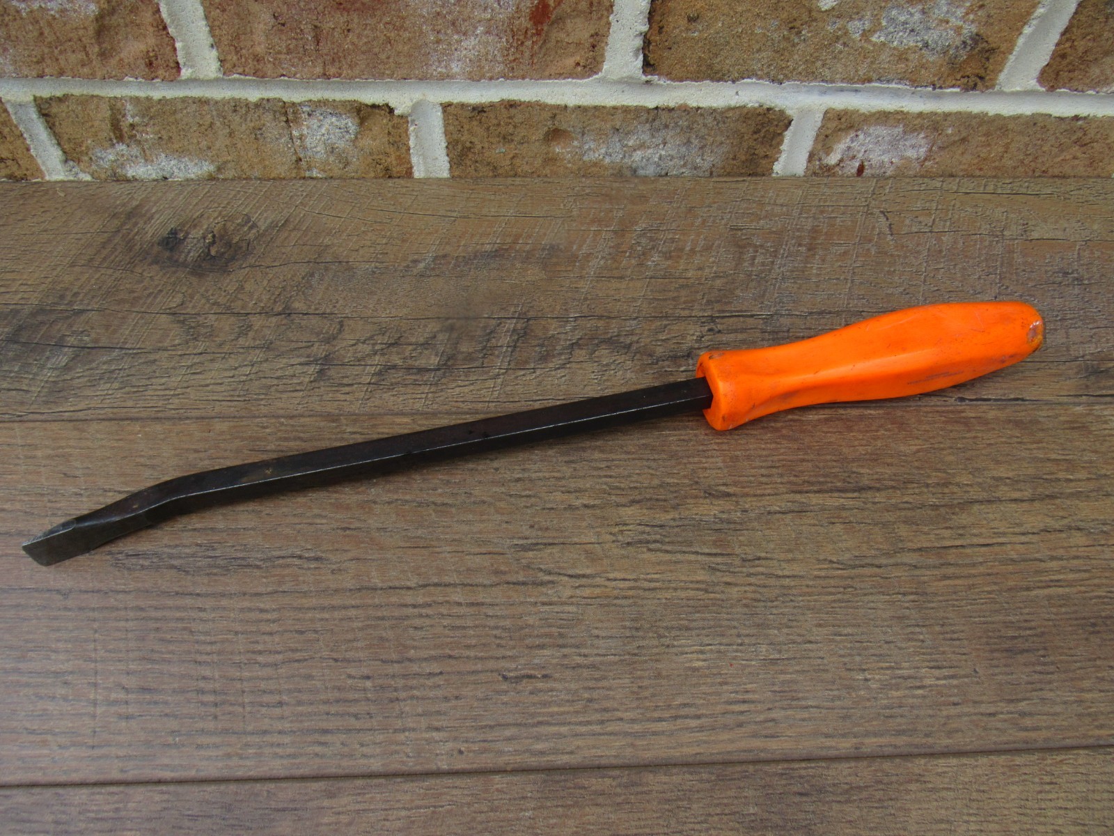 SNAP ON 18″ SPB18A ORANG HANDLE LONG NON STRIKING PRY BAR SPB18 NEW LOGO 18 «