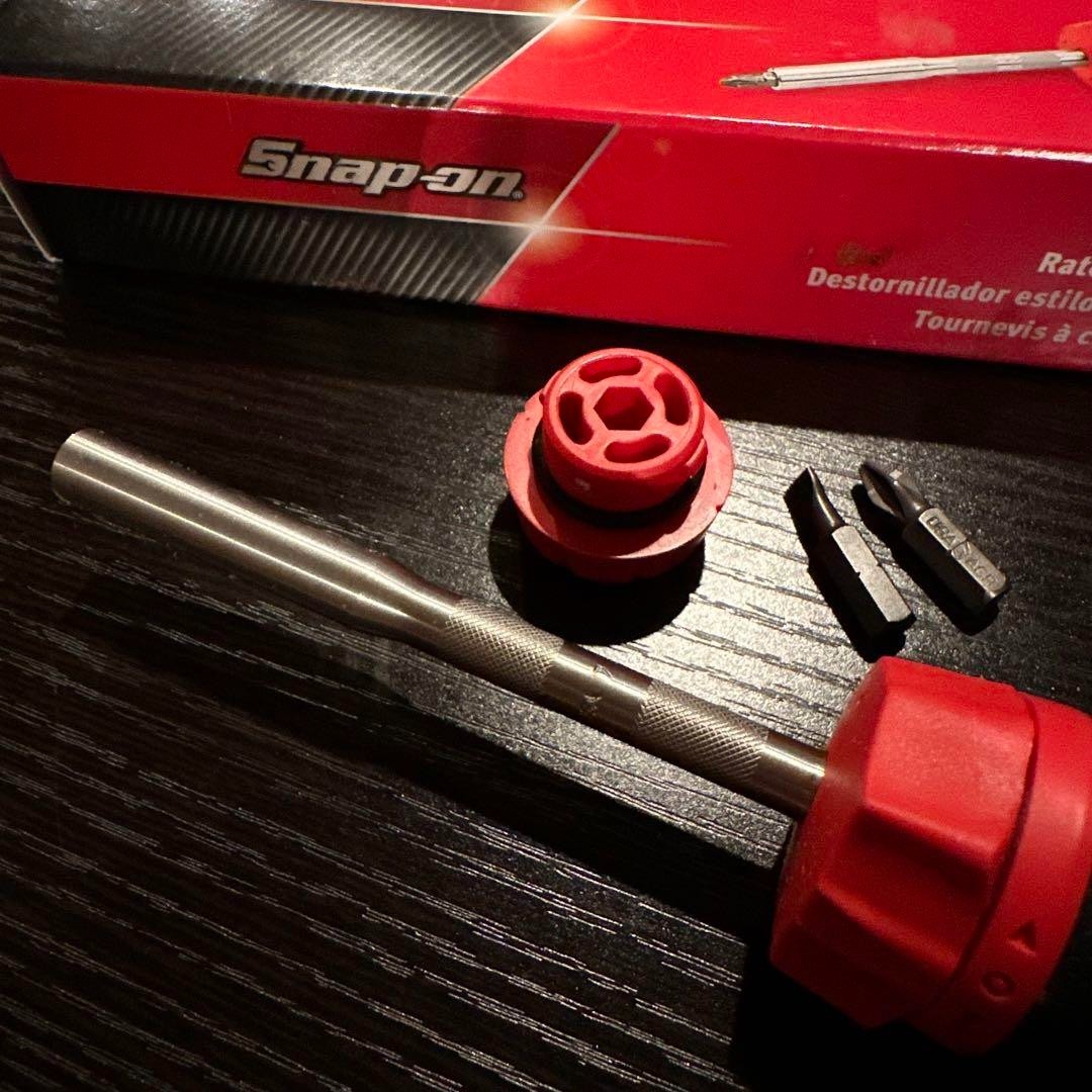 Snap-on SGDMRC44B Soft Grip Ratcheting Screwdriver Red 9-3/4″ Length