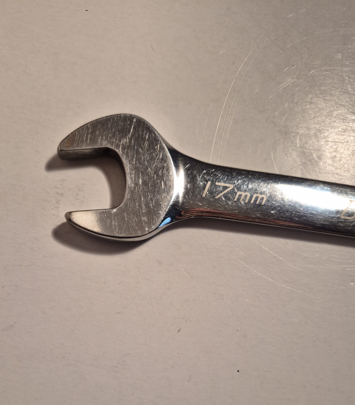 Blue-Point Tools 17mm Metric 12 Point Reversible Ratcheting Wrench BOERM17 c