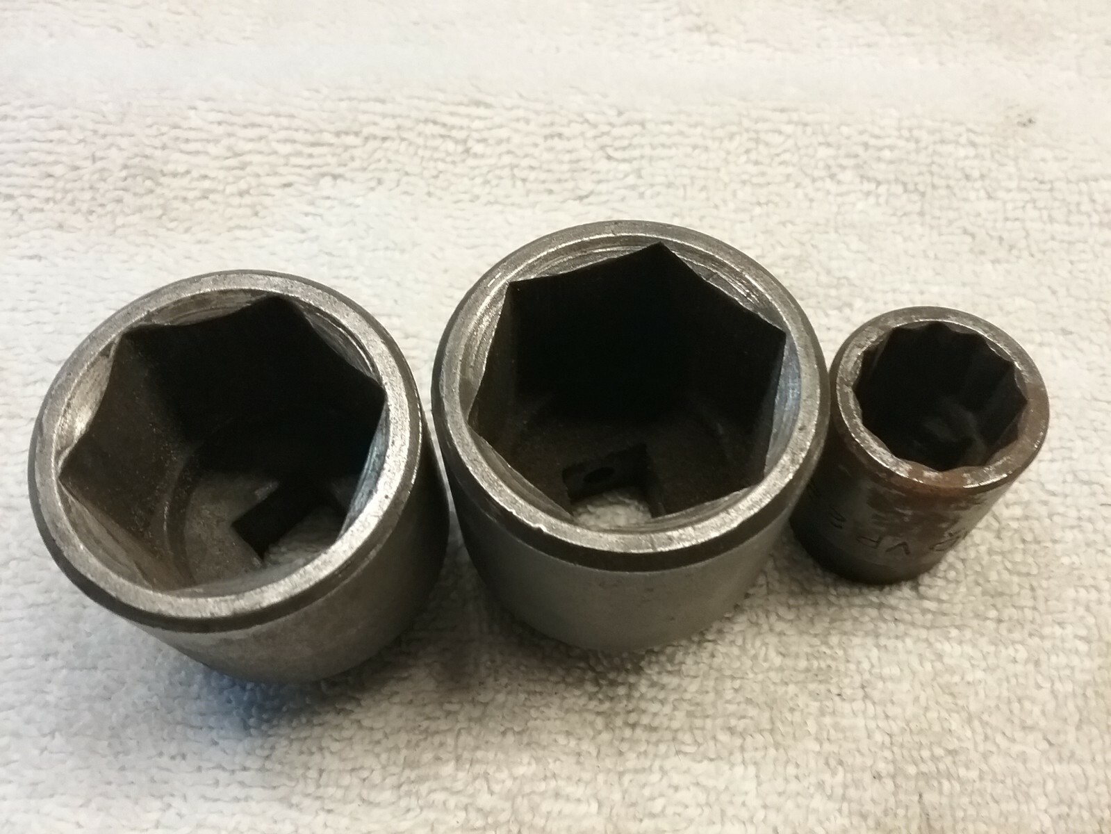 3 Mac Tools Shallow Standard Impact Sockets VP222 11/16″,386 1 3/16″, 406 1 1/4″