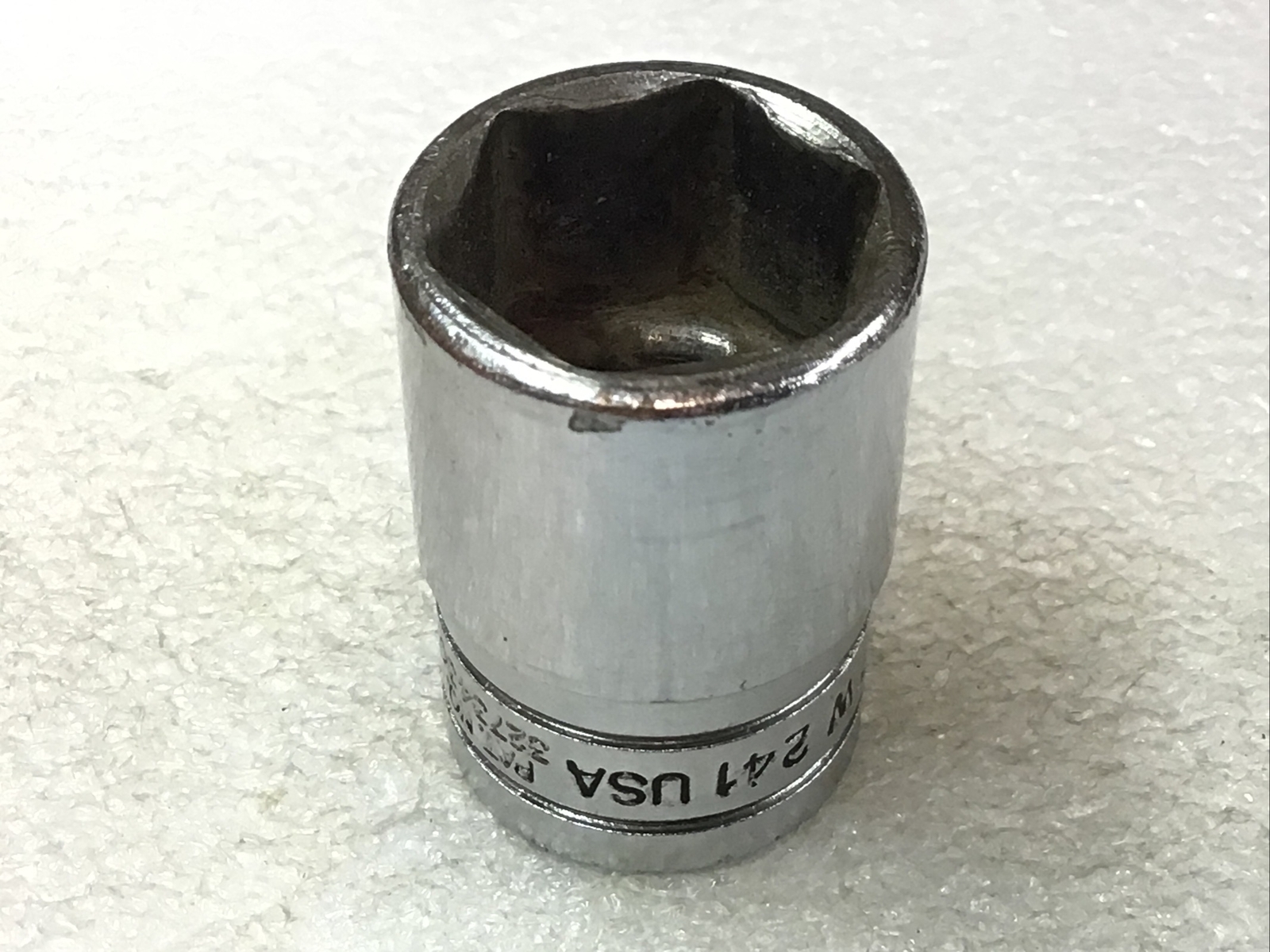 Snap On#TW241 – 3/4”, SAE, 1/2″ Dr., Chrome, Shallow, 6 Pt., Socket-USA-NICE-
