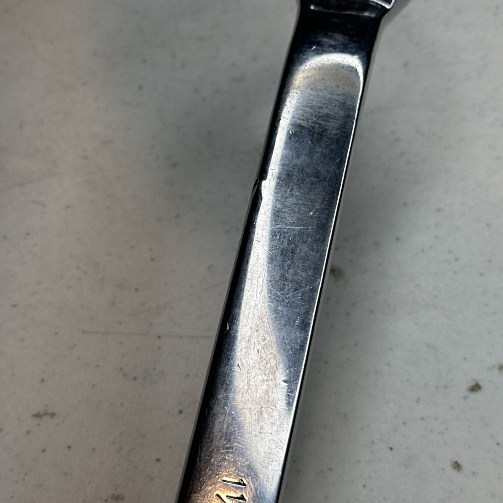 Snap-on XB4042 Offset Box Chrome Wrench 1-1/4in. x 1-5/16in. 12-Pt Snap On USA