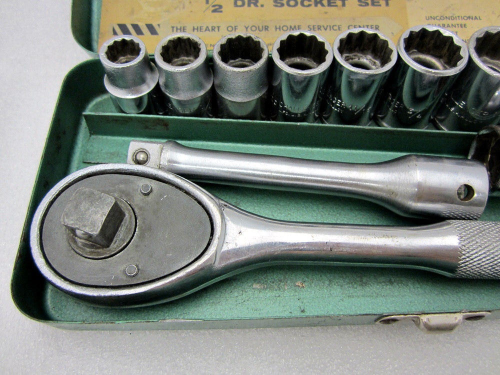 Vintage Penens Challenger 1/2″ Drive 13pc SAE 12pt Socket Set 2077 Made in USA