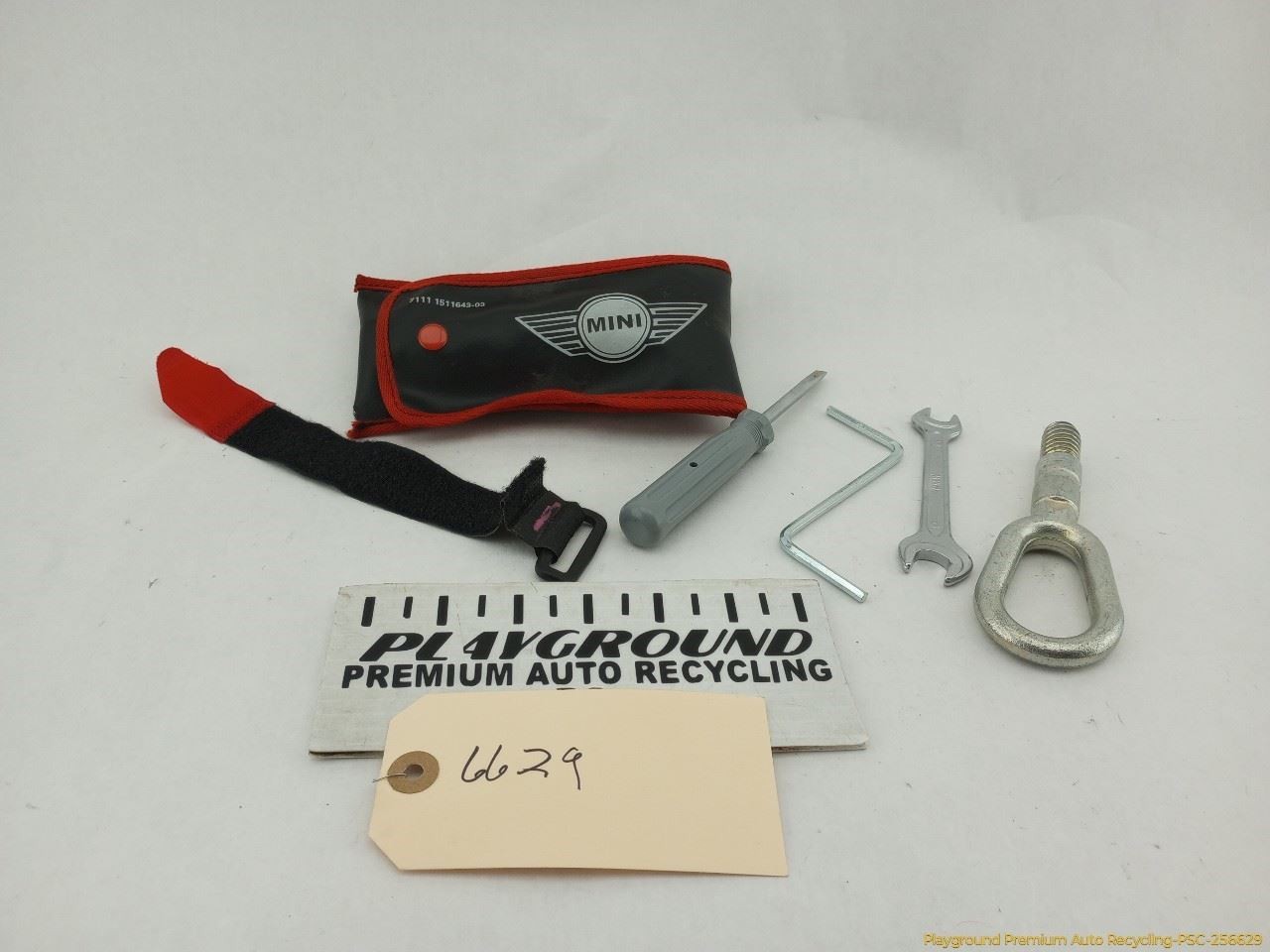 Mini Cooper S R53 Emergency Tool Bag Kit With Tow Hook Fits 2002-2006 02 03 04