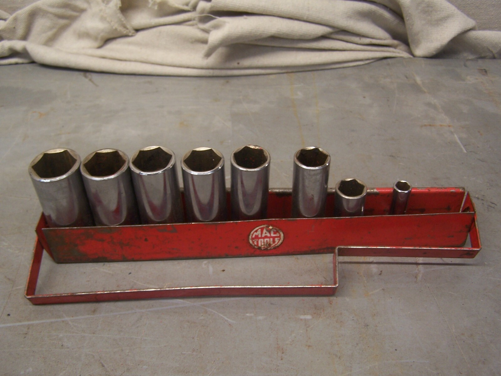 Vintage MAC USA 3/8″ drive deep well socket set 15/16 to 5/16 metal tray