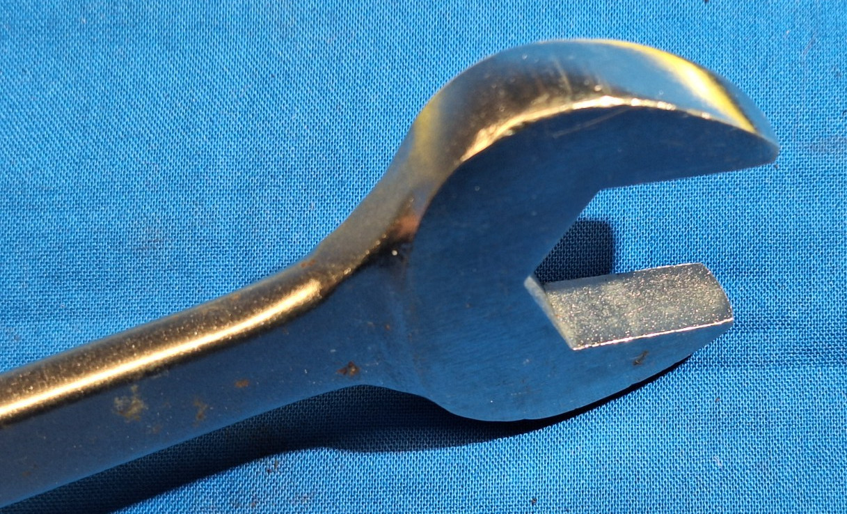 Bonney ME2527 Metric 25mm – 27mm double open end wrench