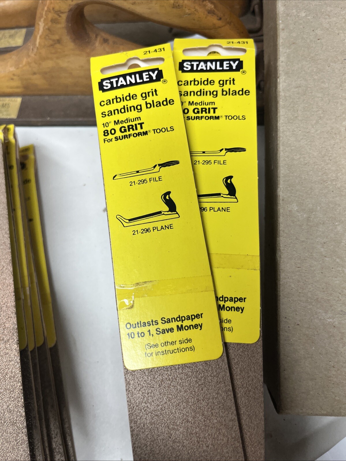 Stanley 21-433 Carbide 80 Grit 10″ Medium Blade Fits: 21-295 File 21-296 Plane