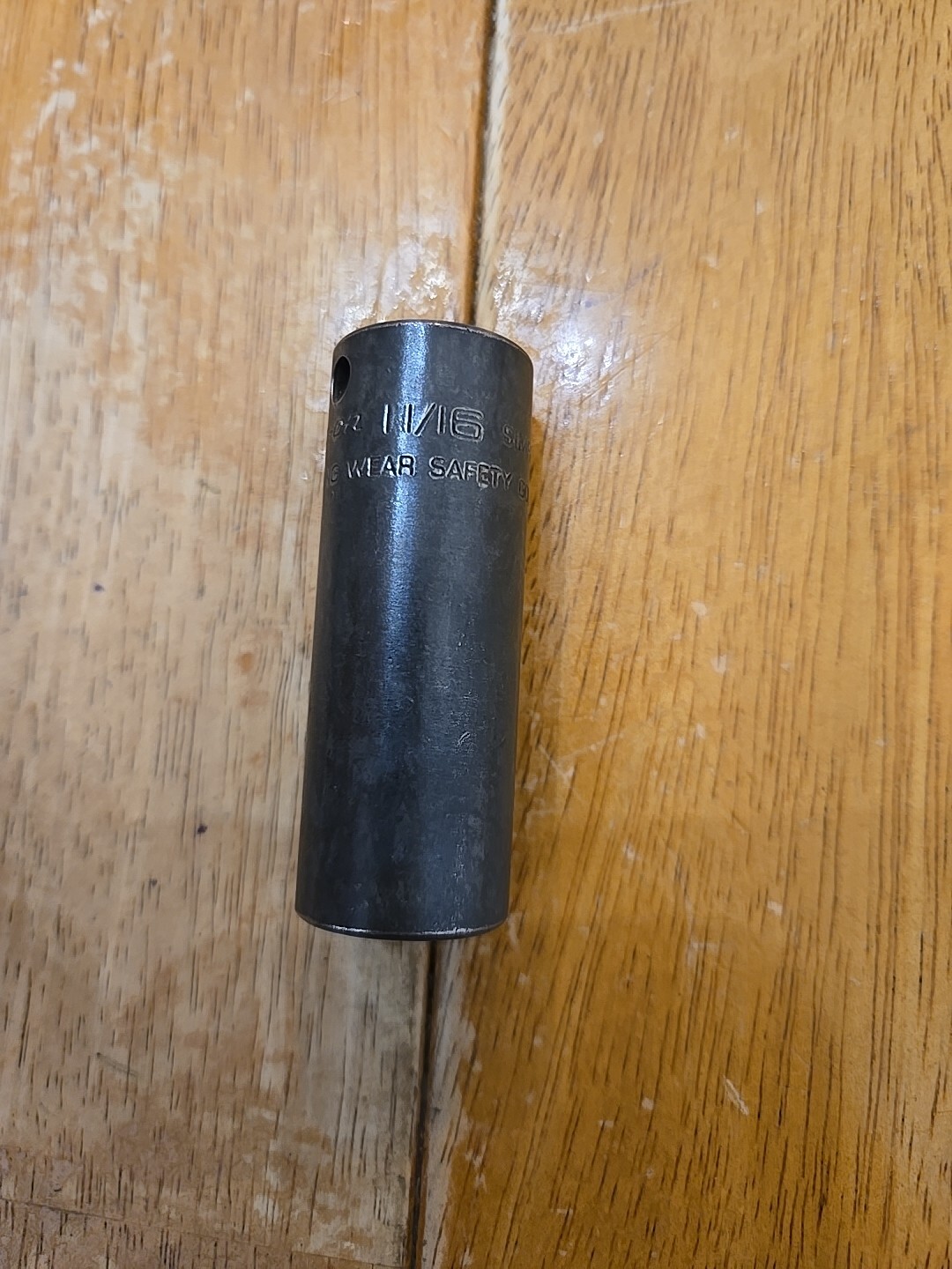 Snap On 3/8″ Drive 11/16″ 6PT SAE Deep Impact Socket SIMF220