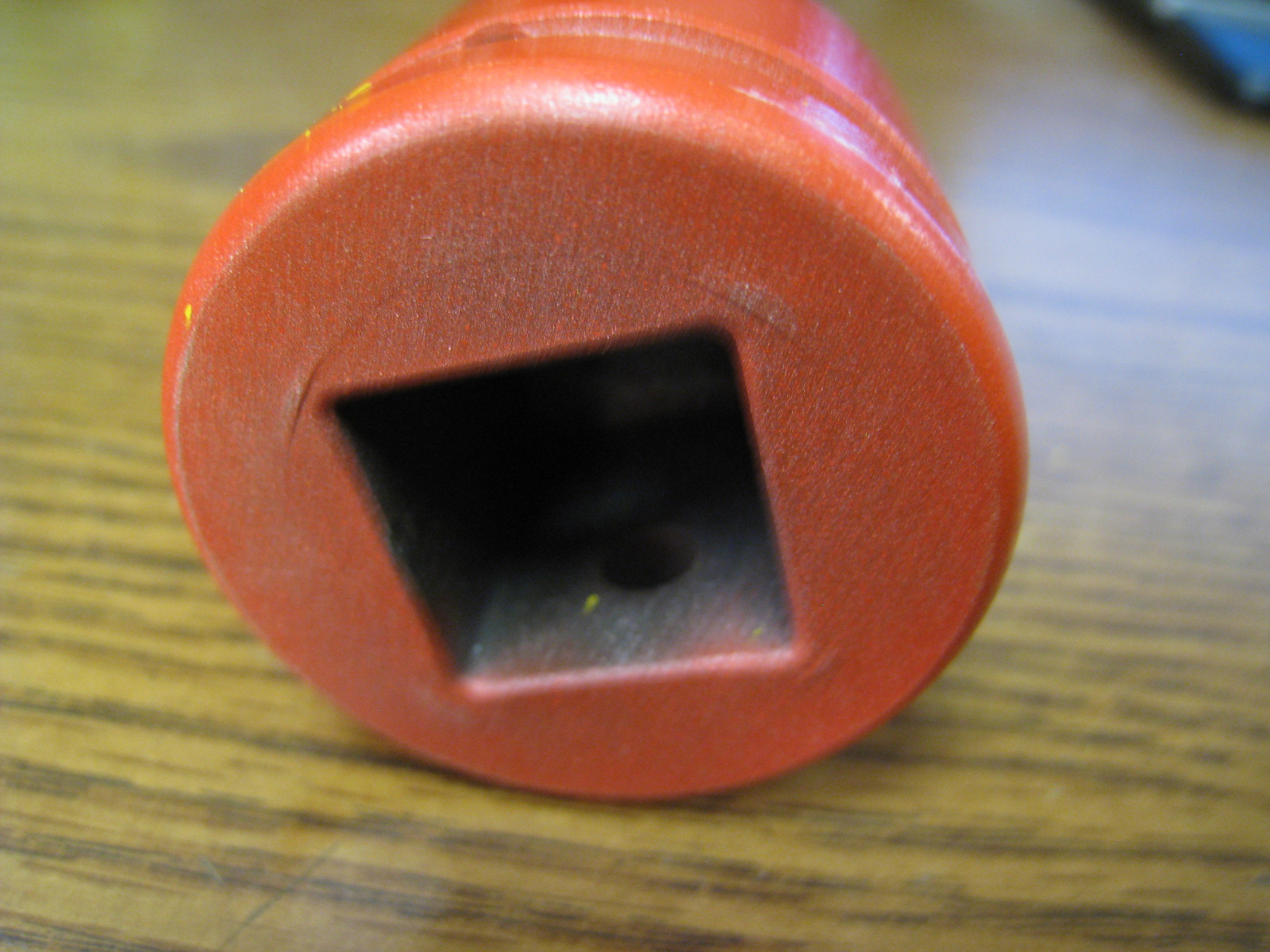 Accutorq ACC-20-3918 Heavy Duty Torque Socket 3/4″ Drive 1-1/4″ 250 FT LBS RED