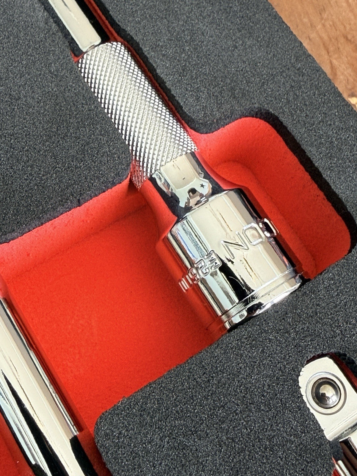 ICON Professional 3/8” Drive Ratchet/ 3″ & 6″ extensions/ Swivel / adapters