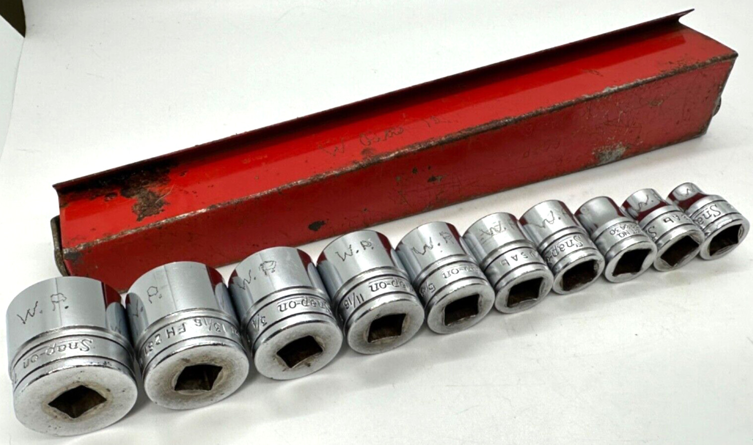 Snap On Tools 5/16″ – 7/8” SAE 3/8″ Drive Shallow Socket Set Lot 12-PT FH Tray