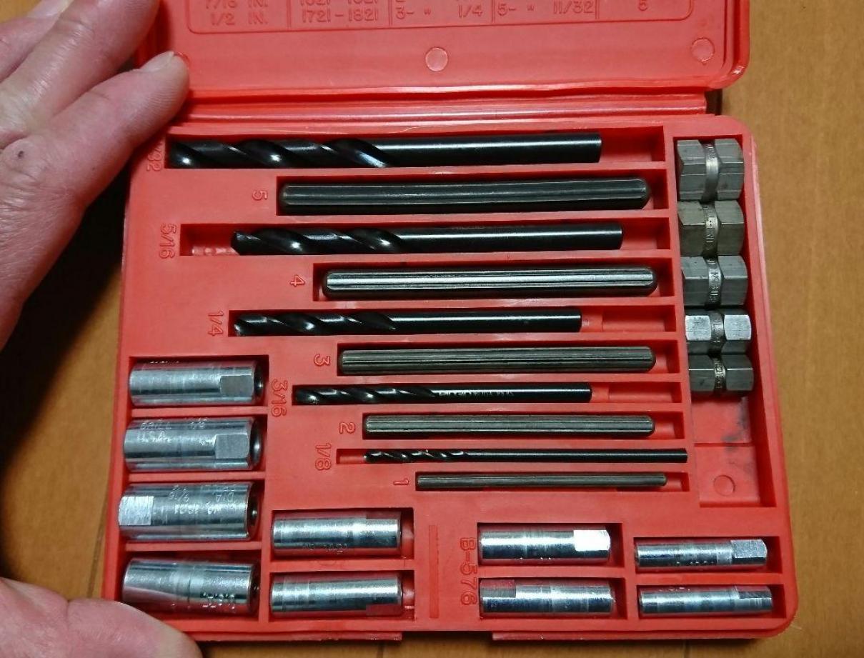 Blue-Point E1020 19pc Screw Extractor Set Snap-on Import From Japan