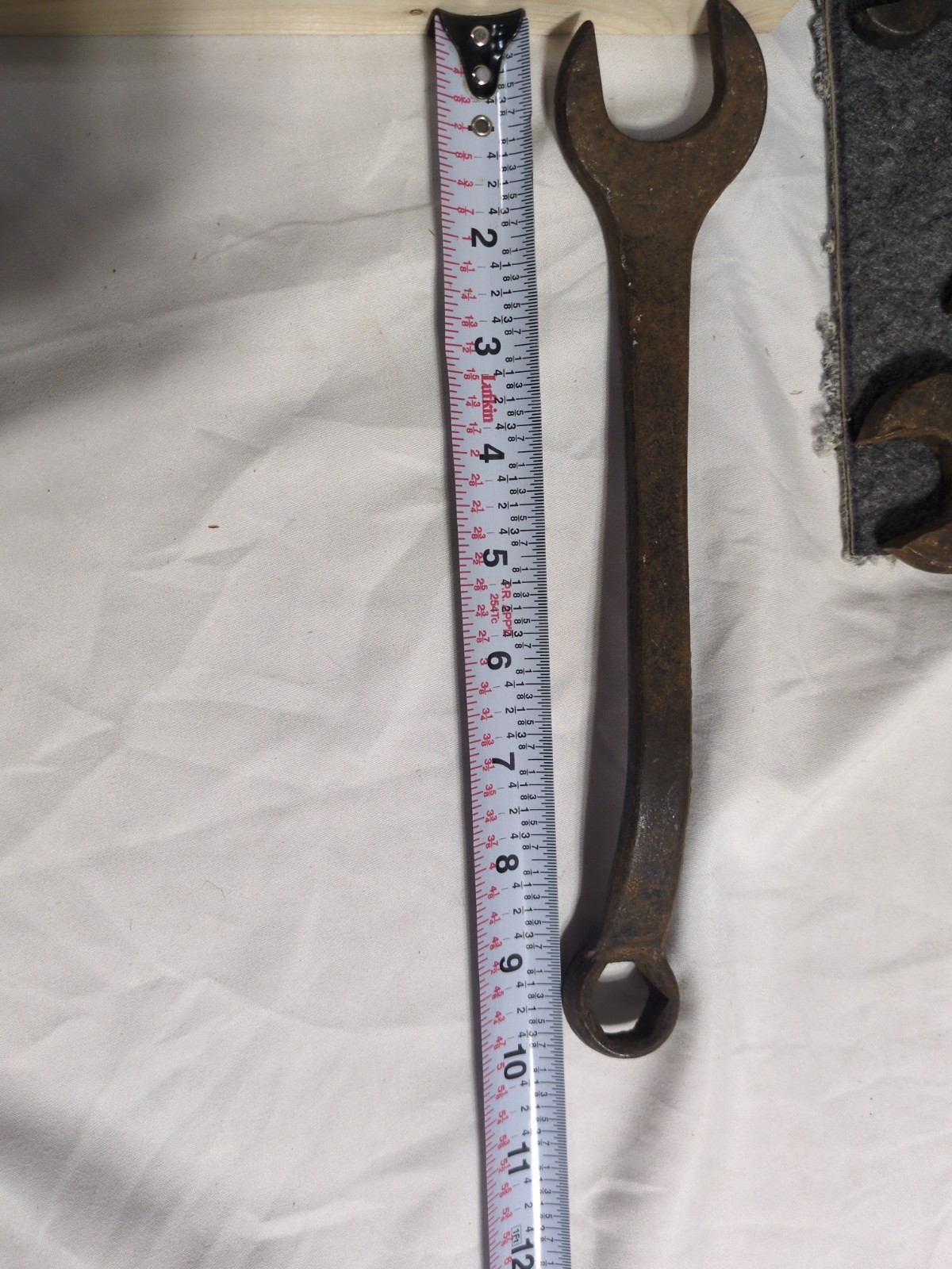 12 Wrenches, Various Sizes ( Indicated On Pictures). 4lb 9 Oz Weight.