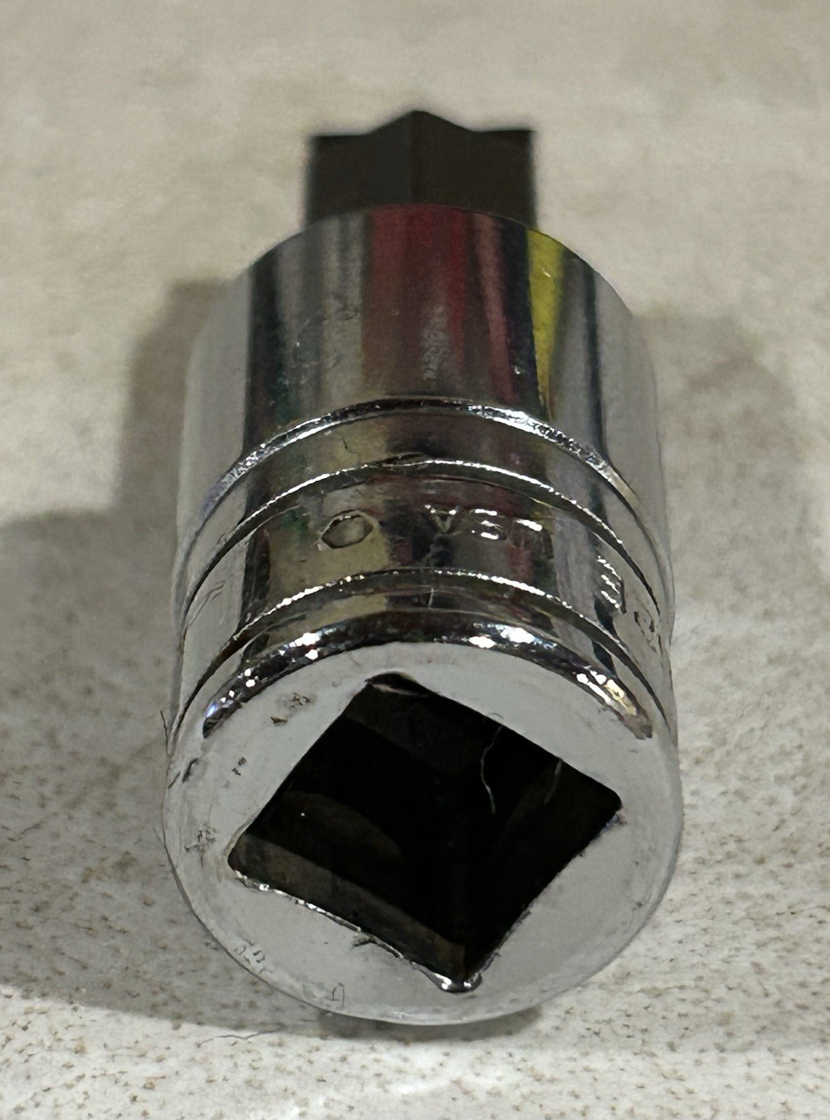 NOS. Snap-On Tools USA 3/8″ Drive 3/8″ Flat Tip Short Bit Socket Driver F62E