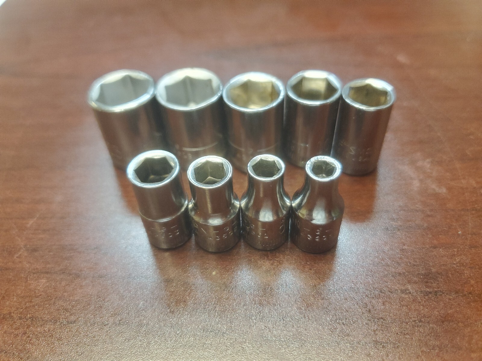 Craftsman USA 1/4″ Drive 6 Point Shallow 9 Piece Metric Socket Set 4mm – 14mm