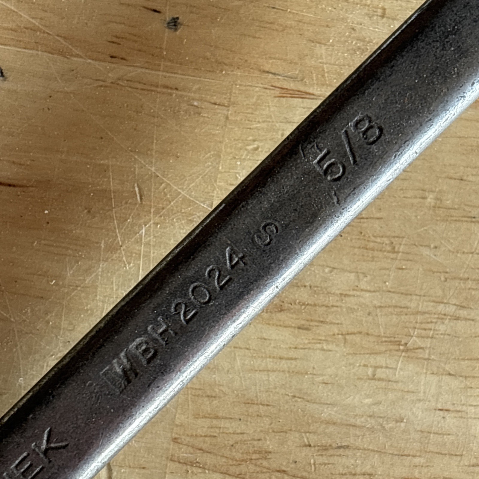 Vlchek Tools 5/8″ x 3/4″ Offset Double Box End Wrench 12 Point WBH2024 Vtg USA