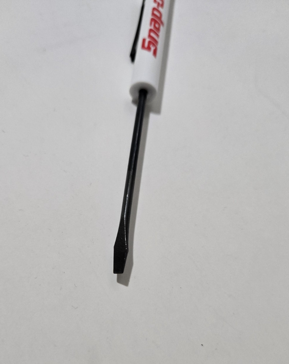 12 Snap on tools Special Edition pocket screwdriver WHITE PROMO Blacked Out+gift