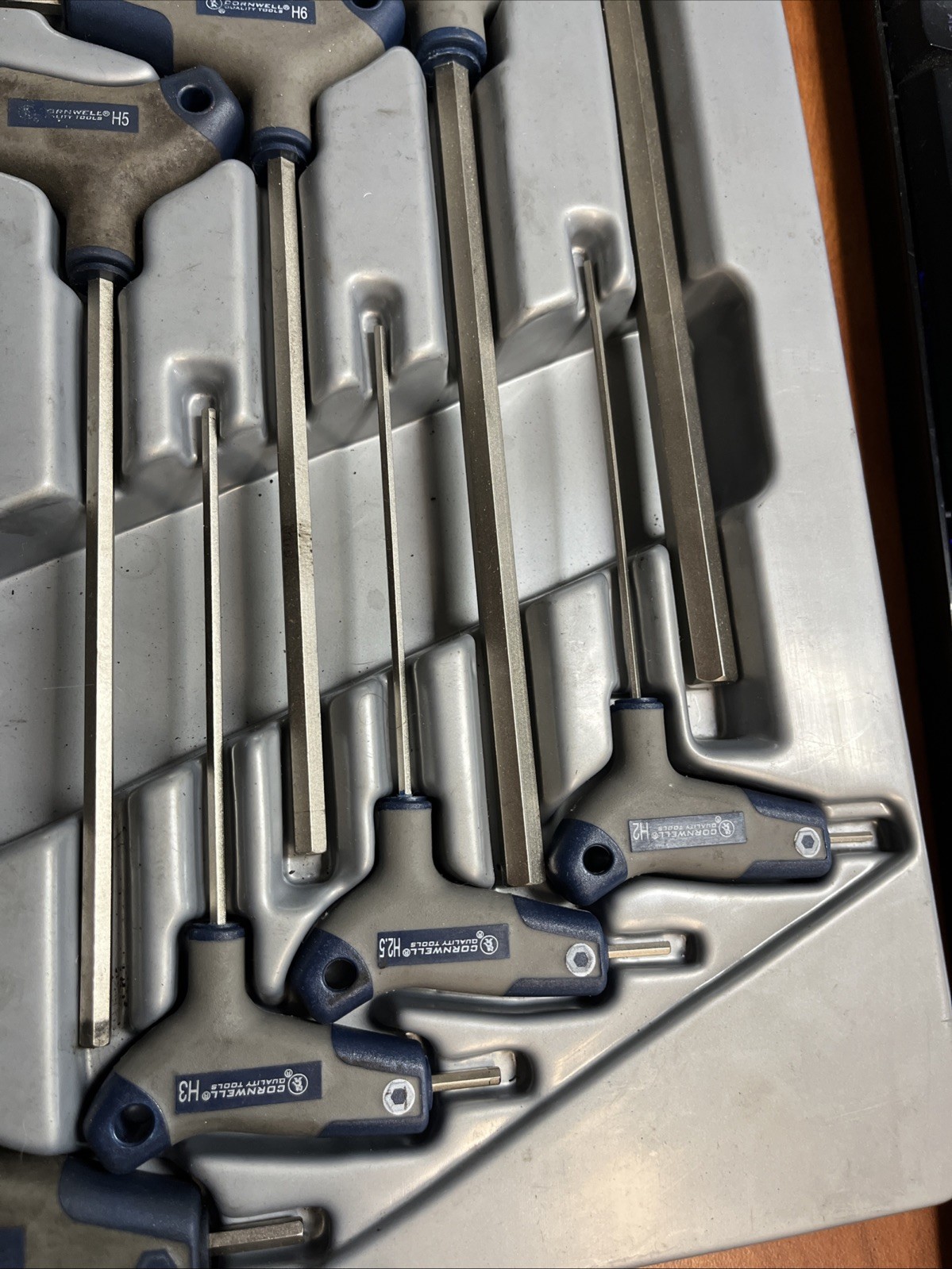 CORNWELL TOOLS CBS8THM 8 Piece Metric T-Handle Hex Key Set