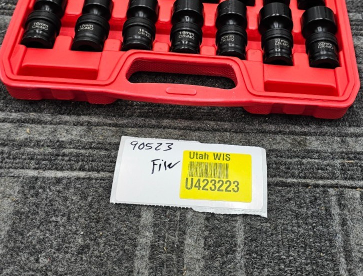 15-Piece Swivel Socket 8mm-22mm Impact Joint Socket Black Assembly