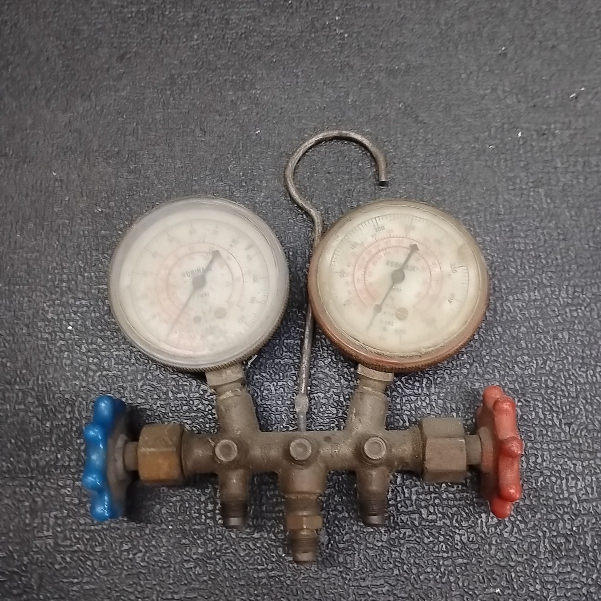 Vintage Robinair A/C Air Conditioner Analog Manifold Guages, UNTESTED