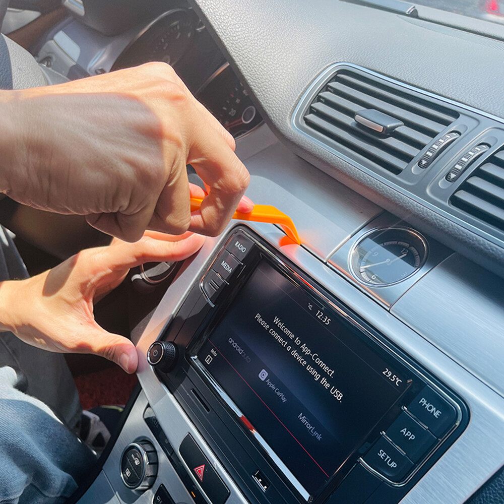 4PCS Car Radio Dash Panel Install Removal Pry Tool Kit Stereo Door Clip 100PCS