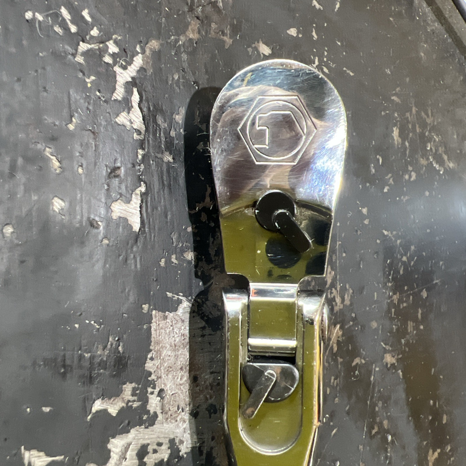 Matco Tools USA BFR128LFT 3/8” Drive 88 Tooth Locking Flex Head Ratchet CLEAN
