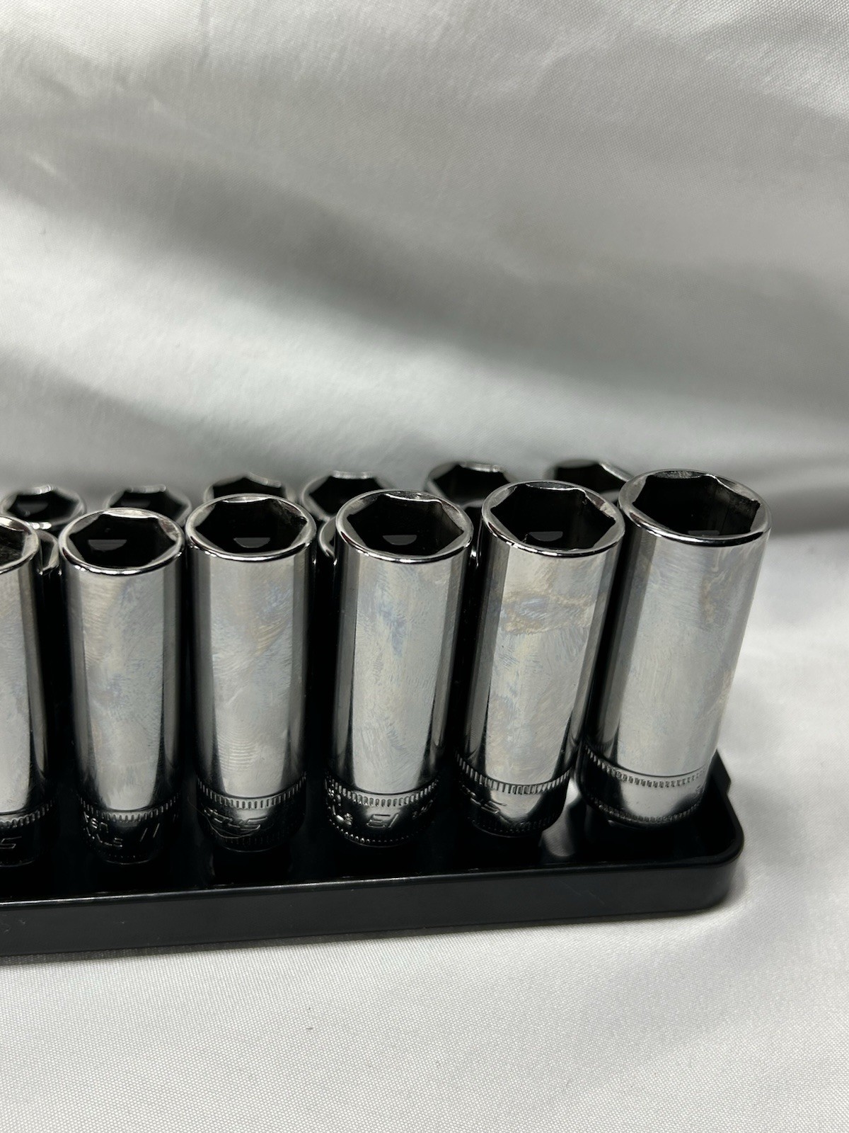 Minty Snap On 1/4 Drive Metric Master Set 5-15mm Shallow, Semi-Deep, Deep Chrome