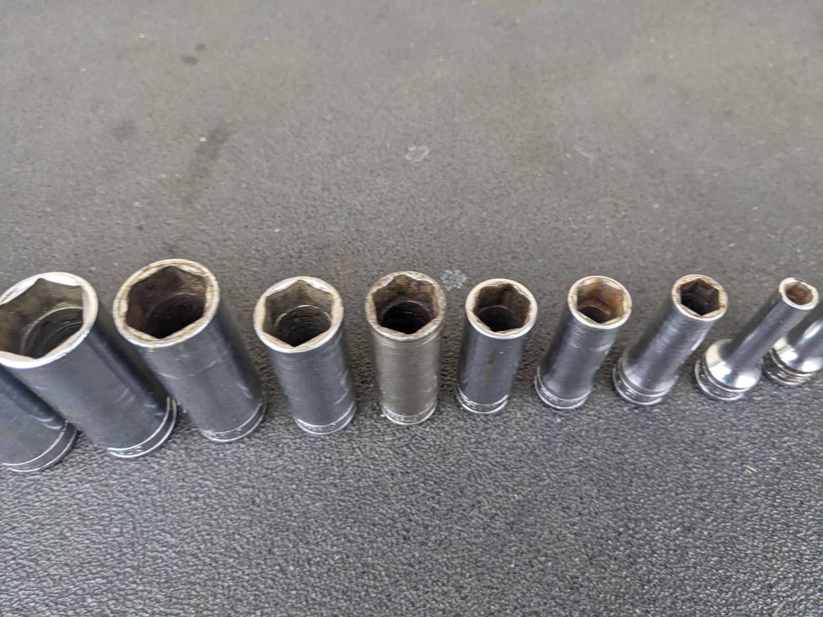 #bo384 Snap on Tools 211SFSY 3/8″ Drive Deep Chrome Socket Set Socket Set