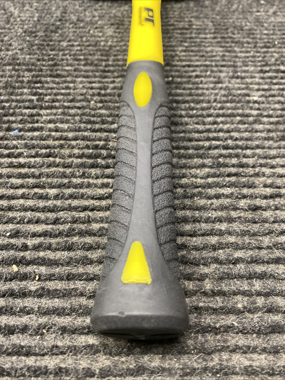 PERFORMANCE TOOL 16oz Ball Pein Hammer (Bulk) WILM7032B