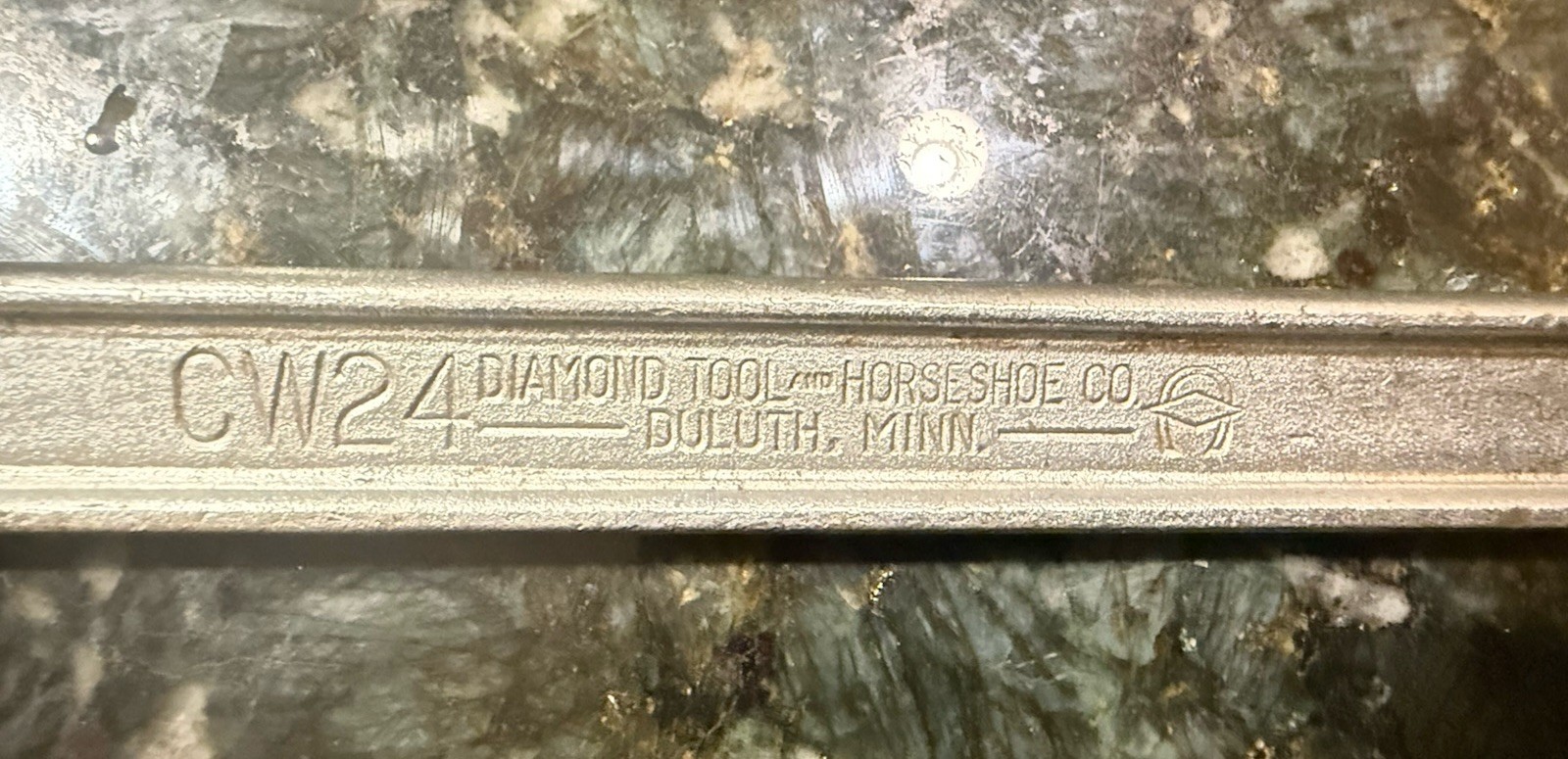 CW24 Diamond Tool & Horse Shoe Co Pipe Chain 24” Wrench USA! Great Working Cond.