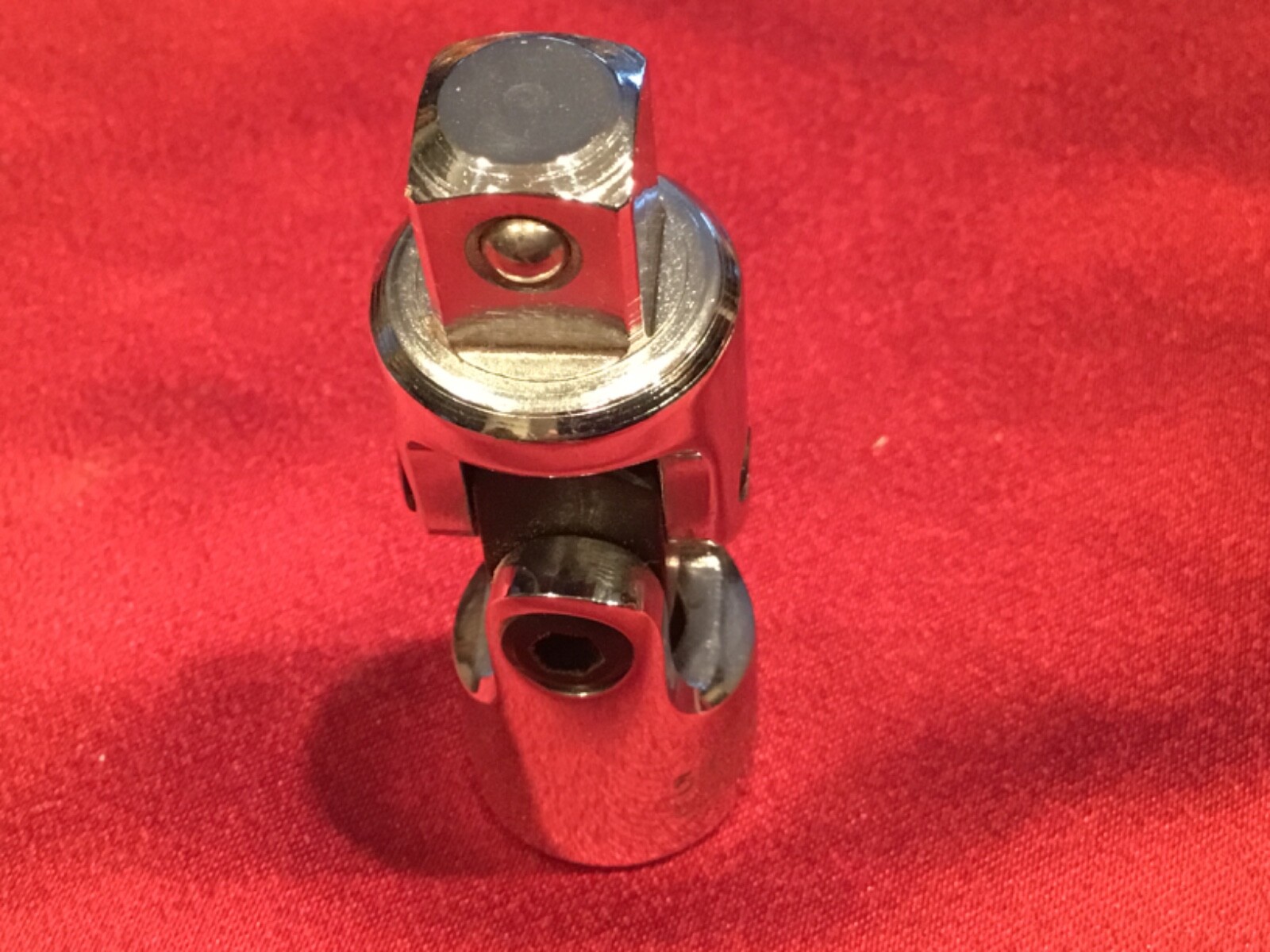 PROTO Professional 5470 1/2″ Drive Universal Joint Swivel Socket