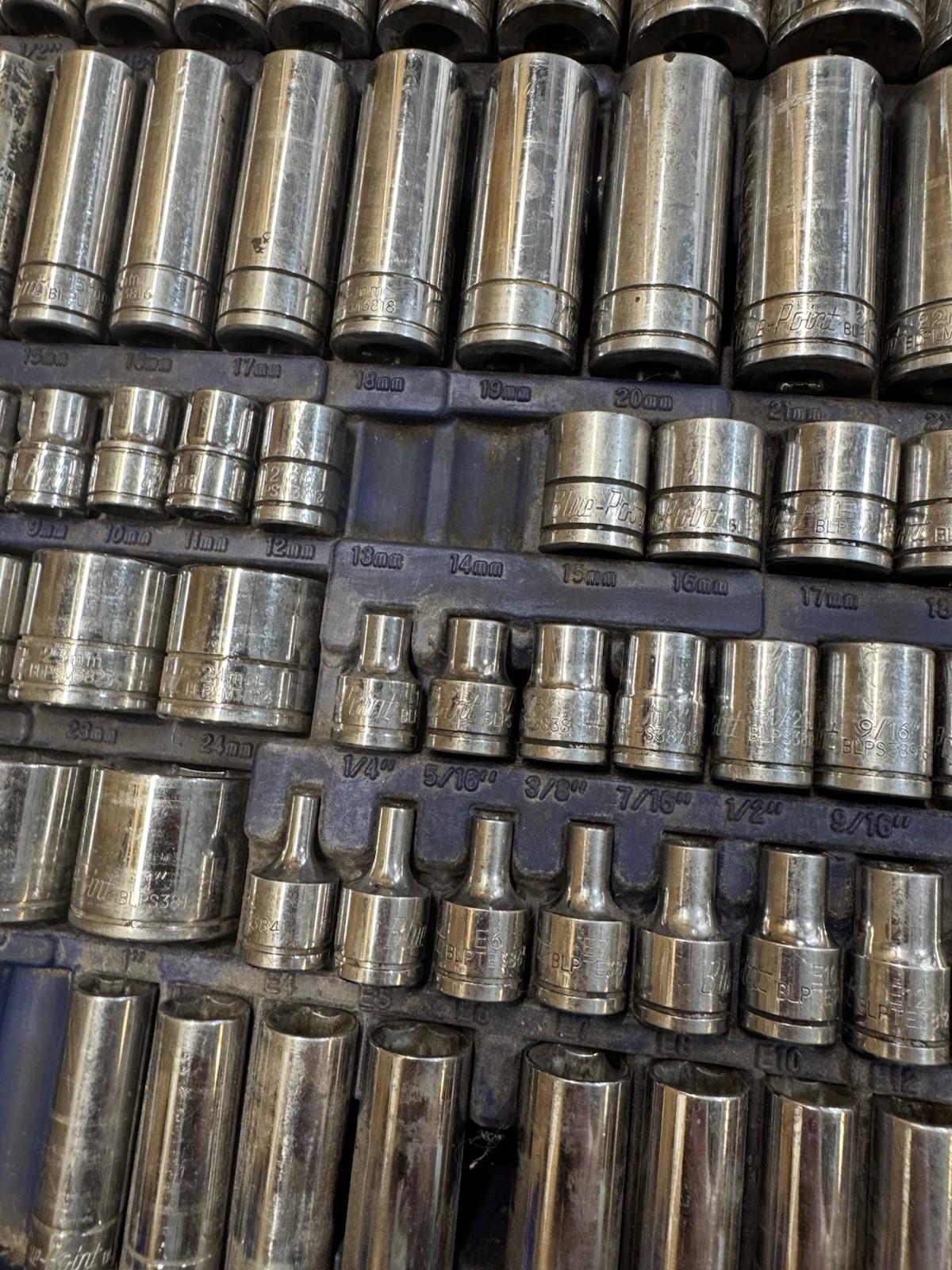 Blue-Point BLPGSSC155 155pc Combination Drive SAE/Metric Socket Set (Missing 8)