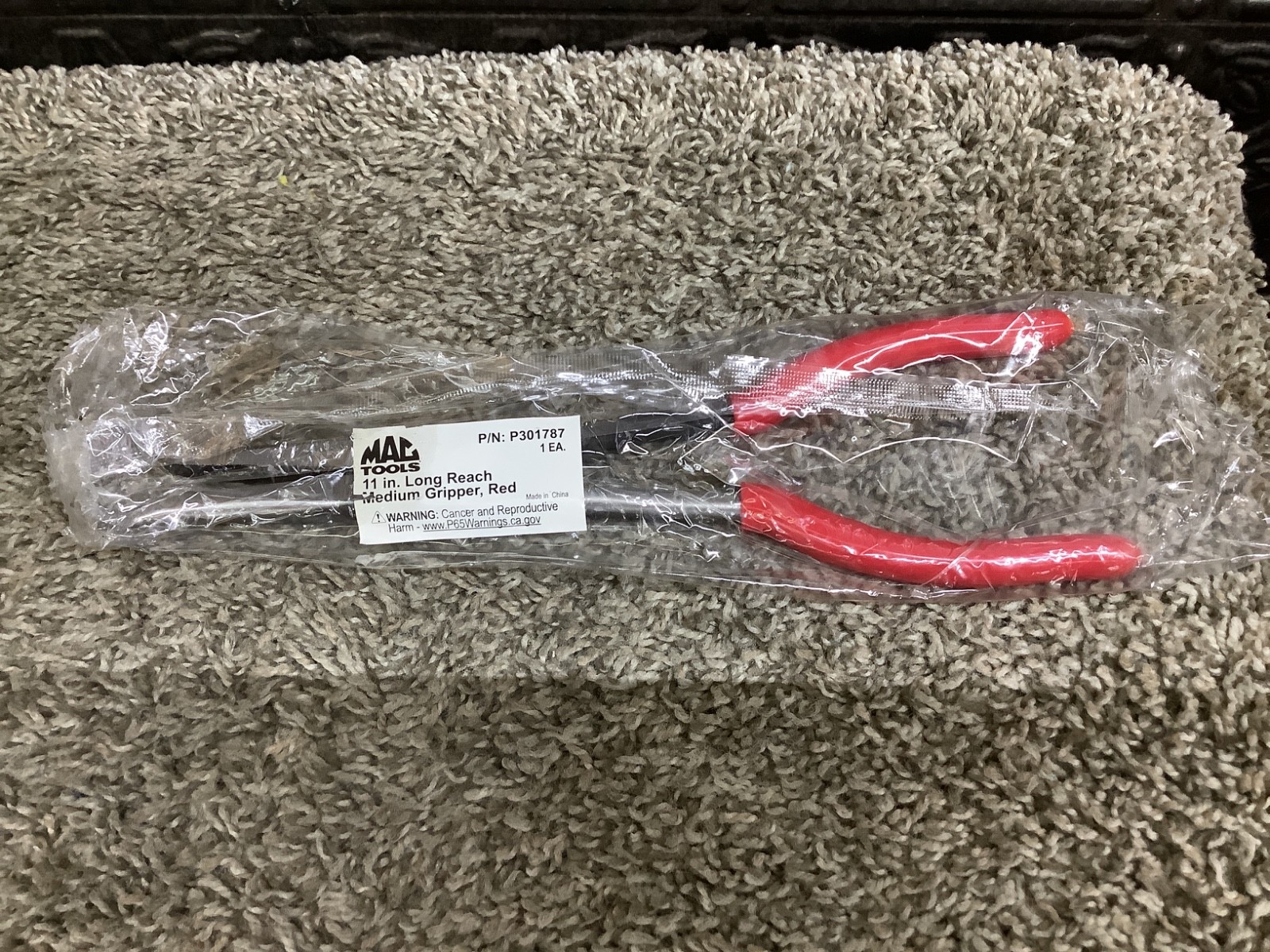 Mac Tools 11″ Long Reach Medium Grippper Hose Pliers P301787
