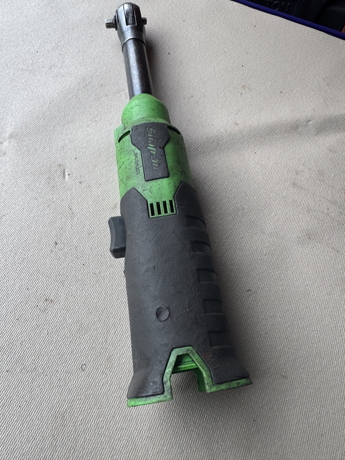 Snap-on CTR817G 1/4″ 14.4V MicroLithium Cordless Long Neck Ratchet *Pre Owned*