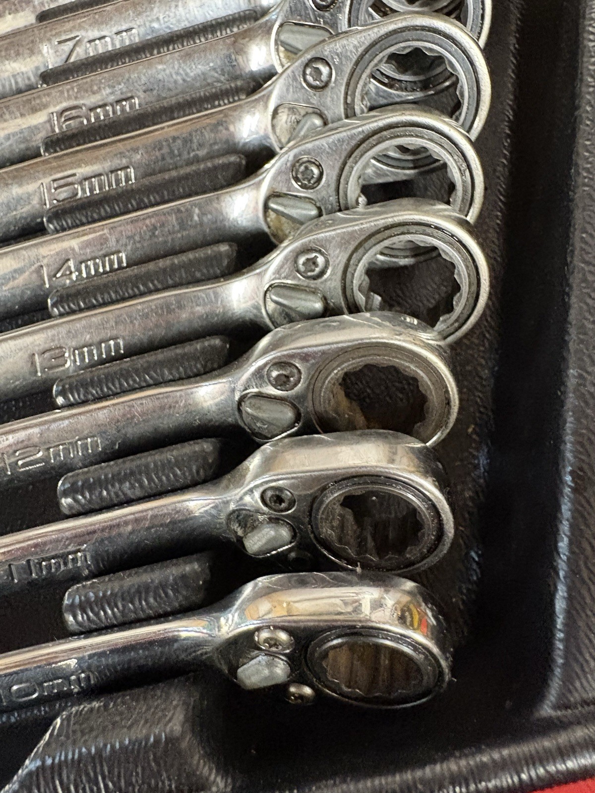 Snap-on 10pc 10-19mm Reversible Metric Ratcheting Wrench Set SOXRRM710A