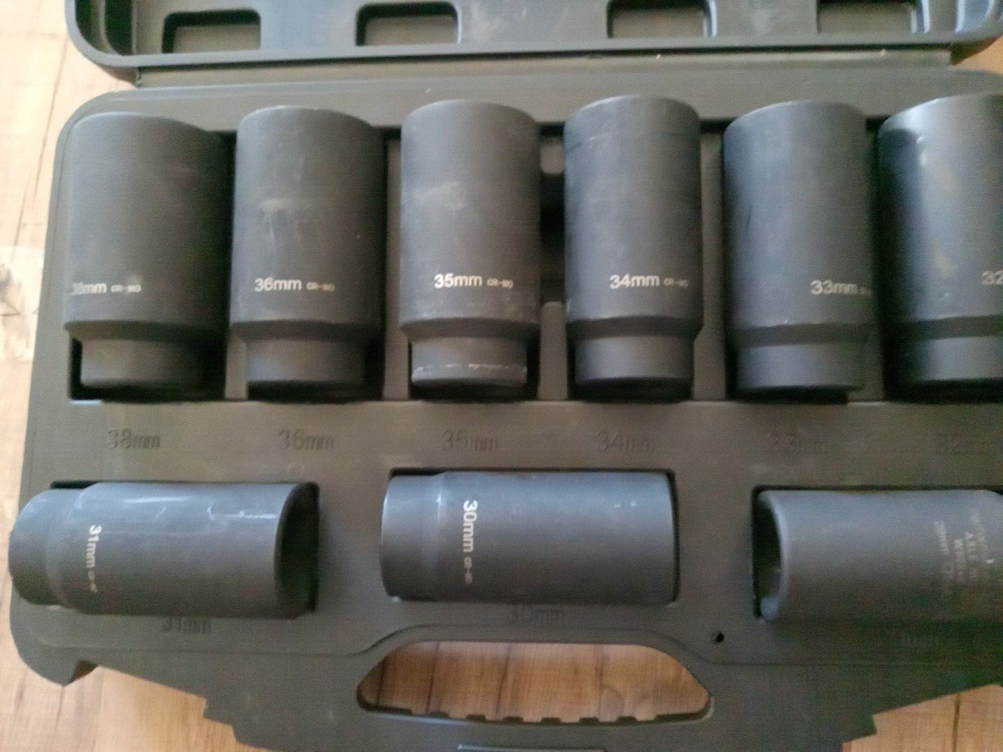 PERFORMANCE TOOL 9PC AXLE NUT SOCKET SET-W89318- 29mm-38mm