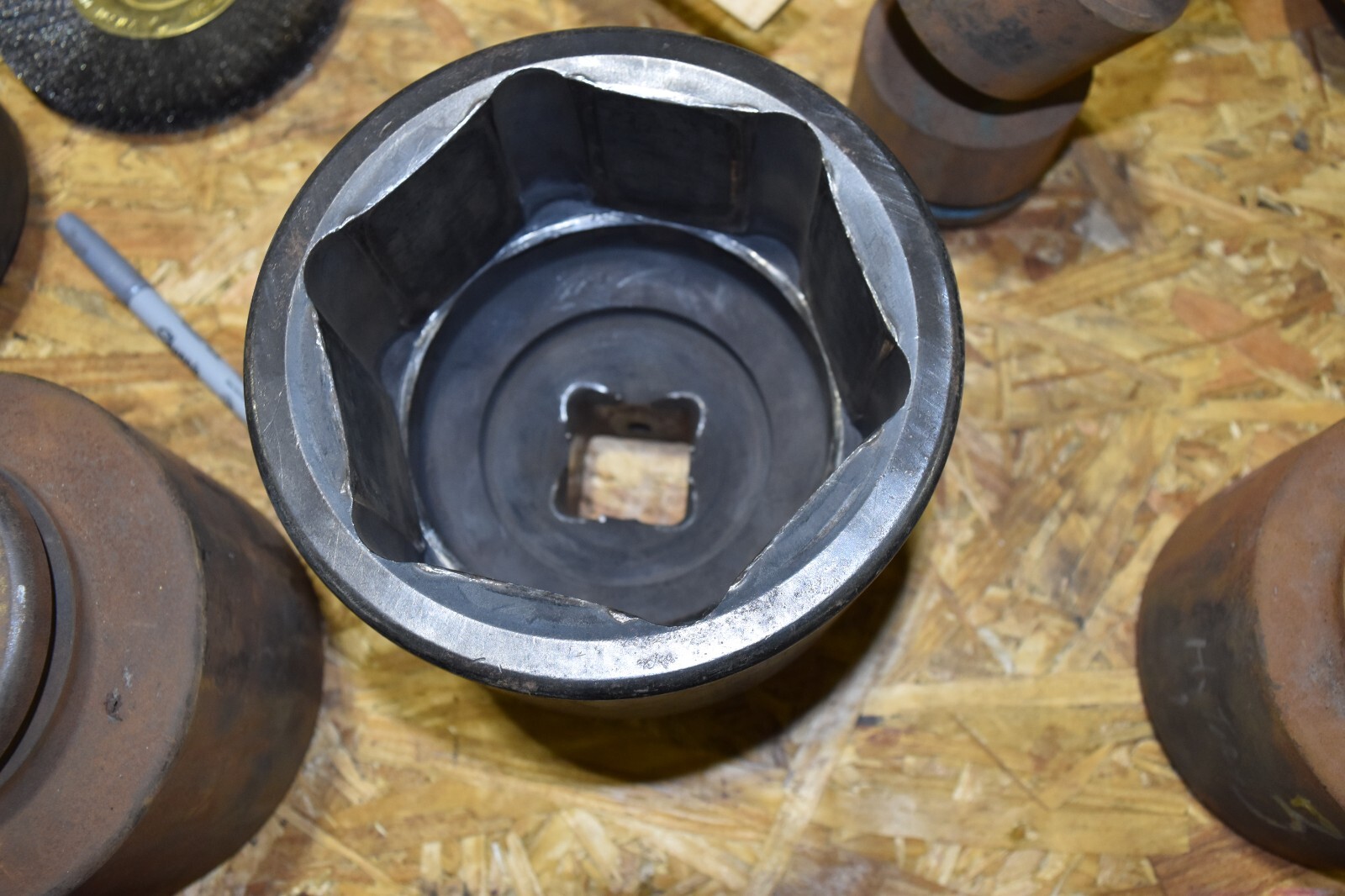Snap-On 4-3/4″ 6 Point Socket with 1-1/2″ Drive SIM 1525