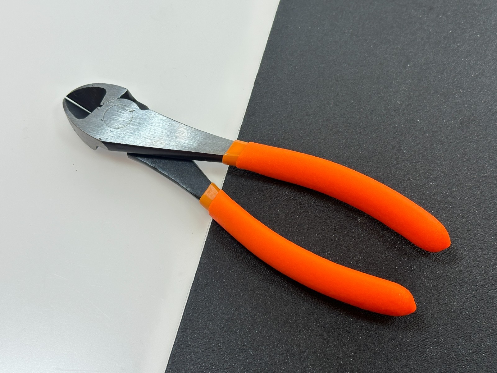 NEW Matco PHDD7M 7″ Heavy Duty Diagonal Cutting Pliers Wire Cutters Orange Grip